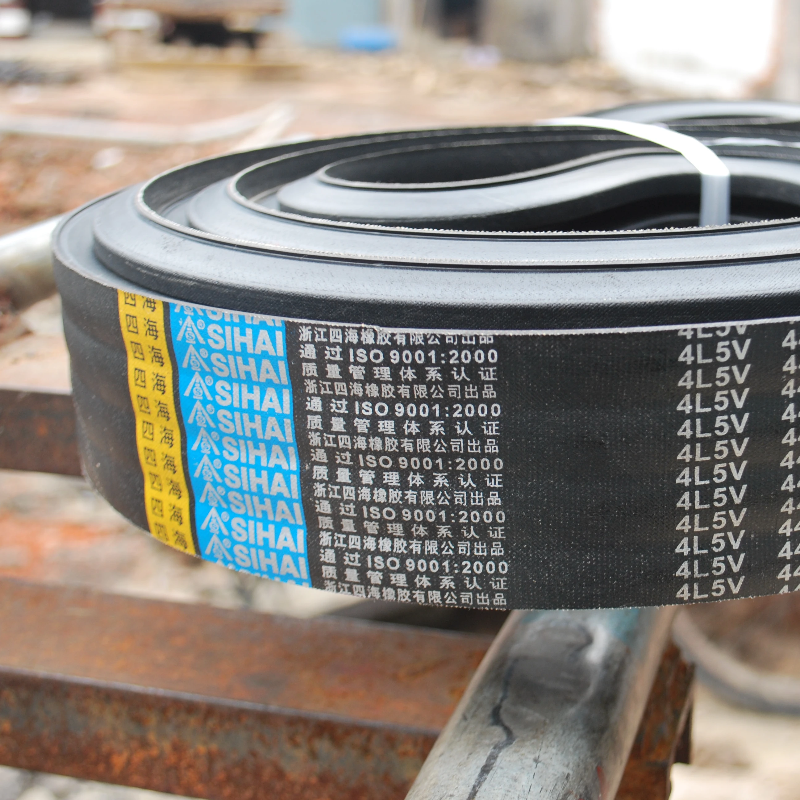 Приводные ремни из абразивной резины с клиновой оберткой для трансмиссии промышленный клиновой ремень заводской регулируемый рем