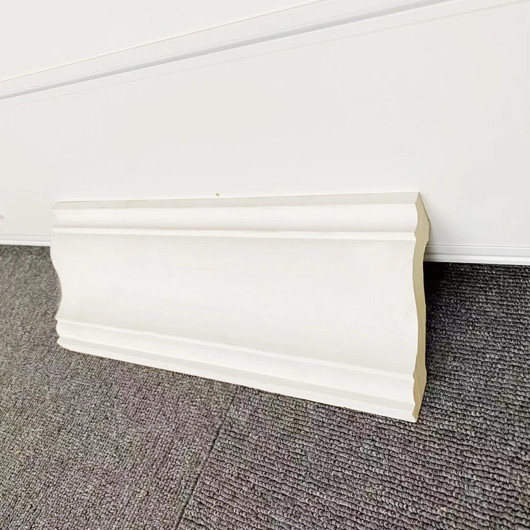 White Painted Crown Mouldings for Decorative Effect Household Use Ceiling Crown Moulding