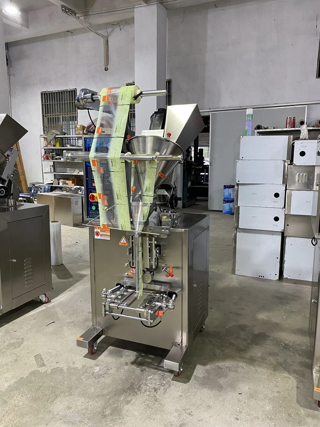 
FFS Tea Bag Powder Packing Machine Manufacturer 