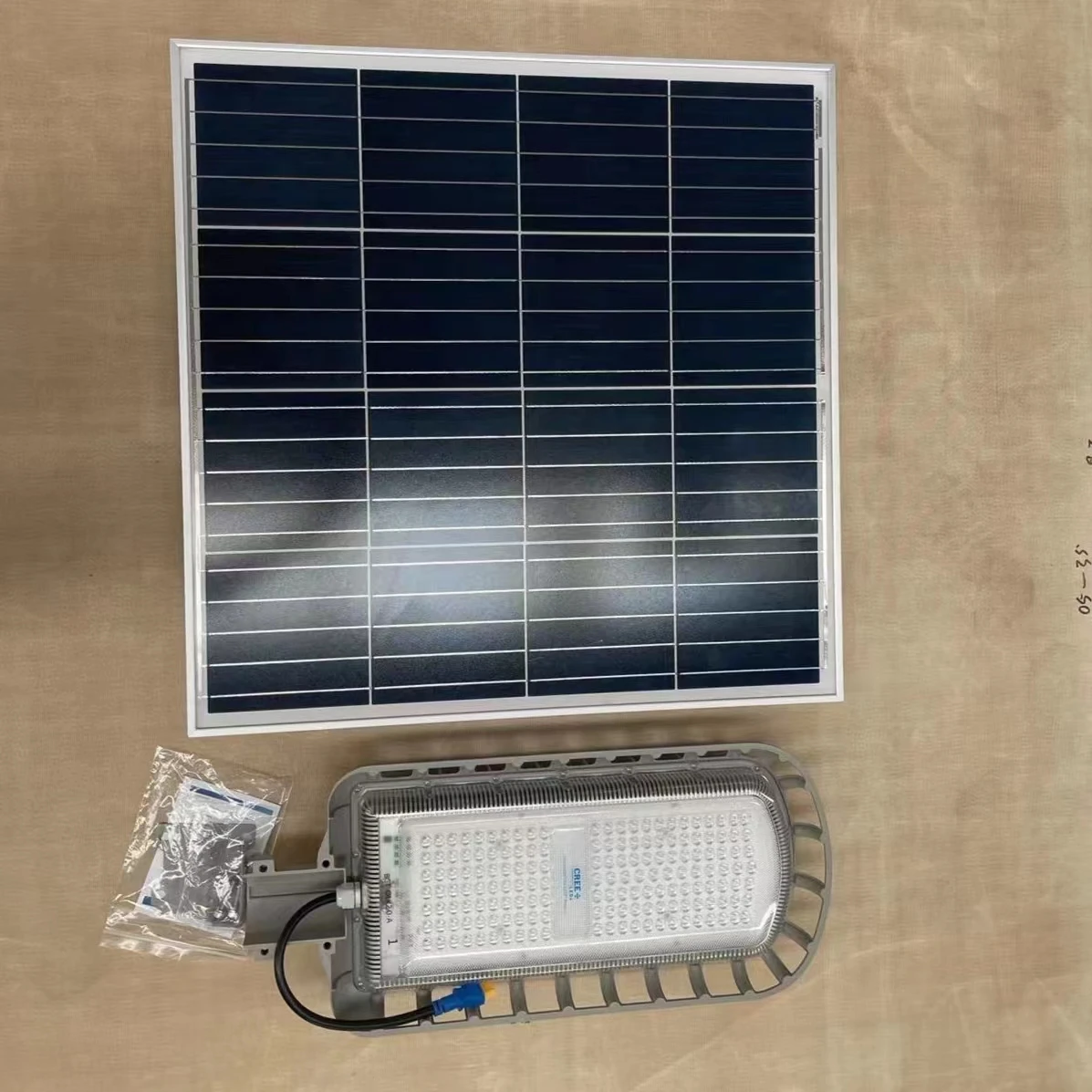 Hot sell solar street lights use for home garden village with remote control lighting all night outdoor solar  garde high qu