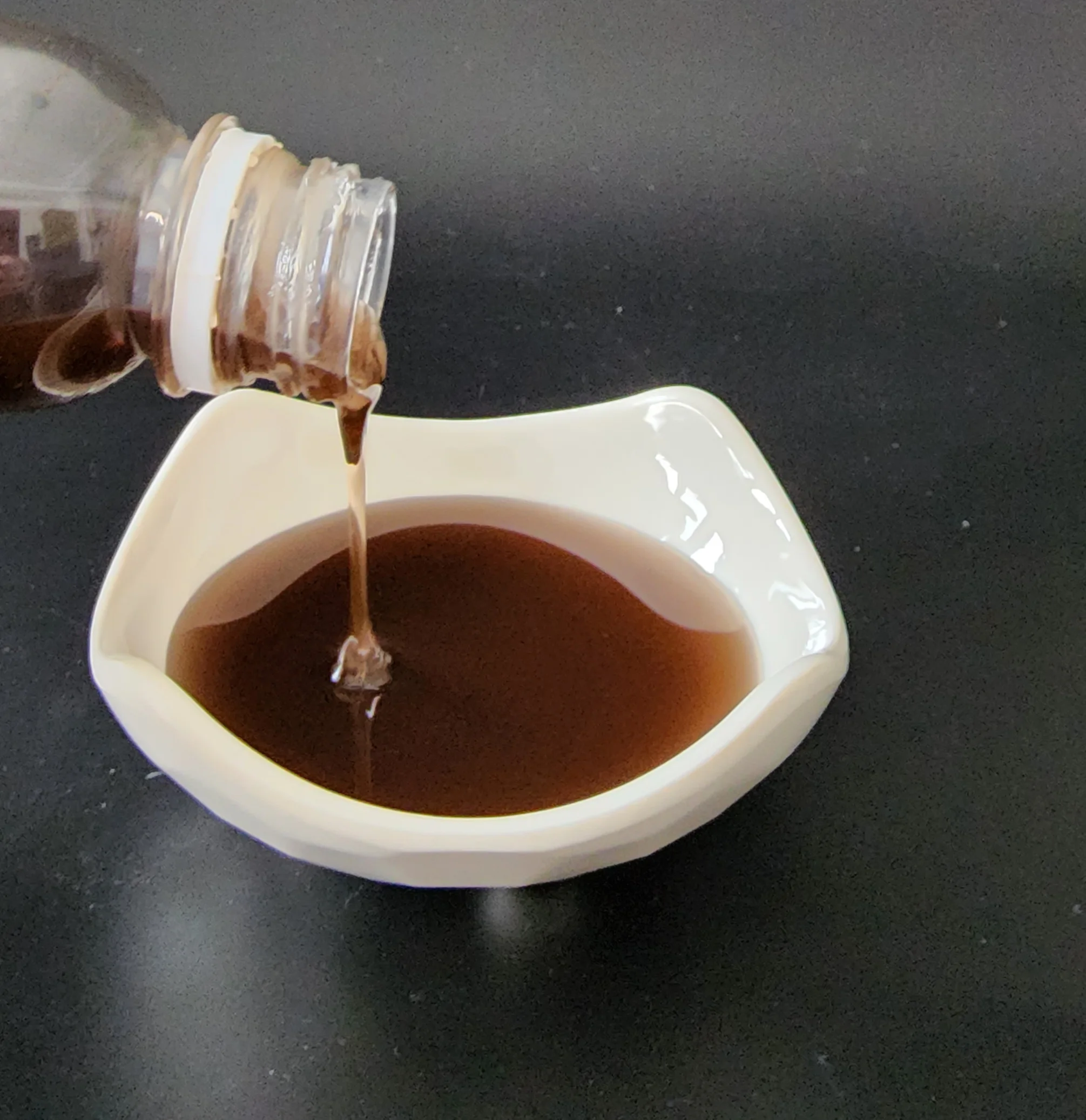 LABSA 96% Min High Quality ISO 27176-87-0 Industrial Grade Linear Alkylbenzene Sulfonic Acid LABSA Raw Materials for Detergent