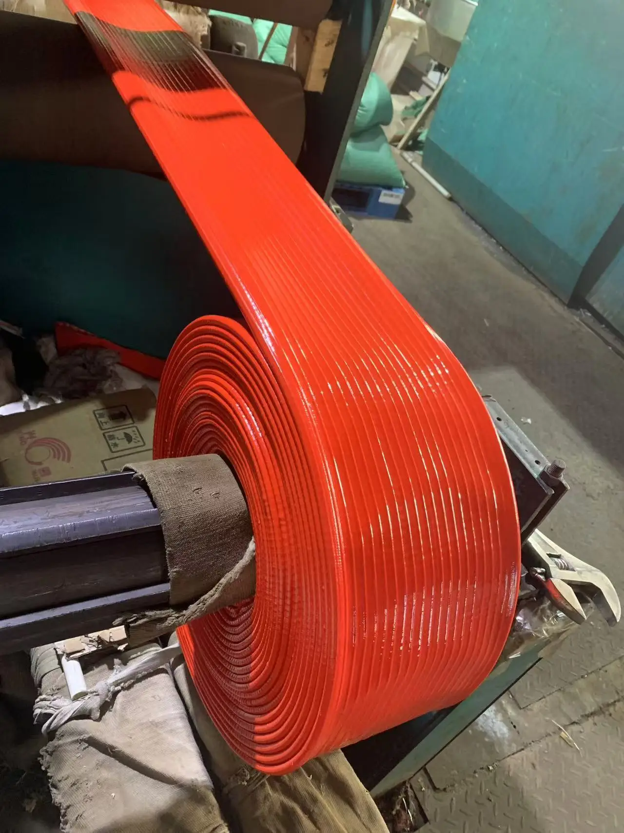 4 Inch PVC Flexible Hose Clamp for Plastic Pipes Spring Hose Clamp for PVC Plastic Pipe