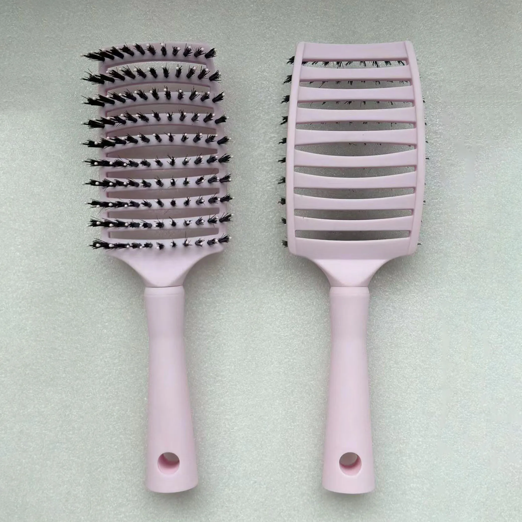 Custom Wig Brush with Logo Private Label Paddle Boar Bristle Hair Scalp Massager round Detangling Hair Brush
