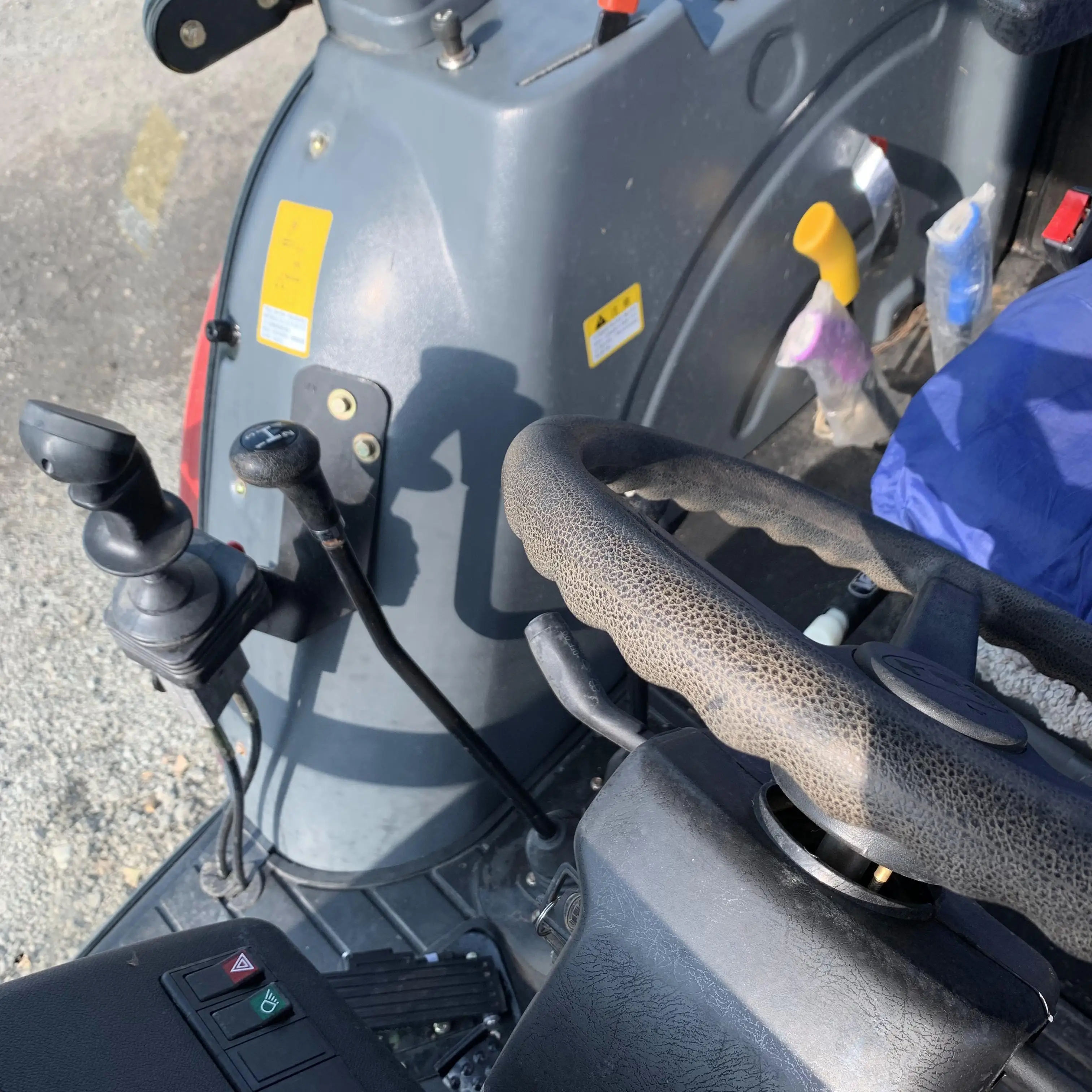 big agricultural tractors can supply all the spare parts