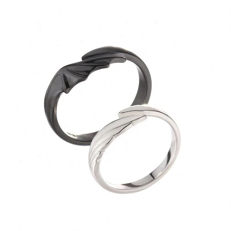 Wholesale Couple Jewelry Angel Demon Wing Lover Ring Black and White Wings for Men Women Fashion Carving Adjustable