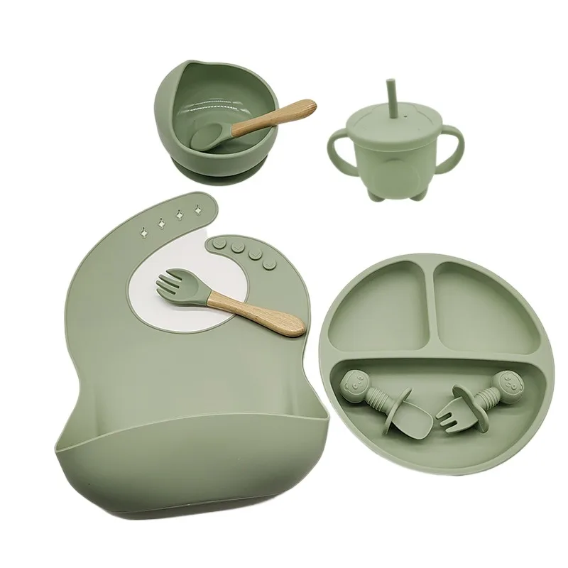 2023 New Arrival Food Safe Silicone Bib Bpa Free Babies Feeding Set Kids Plates Bowl Silicon Baby Bib Custom Design Baby Bibs