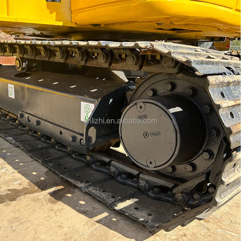 used Japan komatsu pc55 PC55MR PC55MR-2 excavator with hydraulic thumb rubber pads