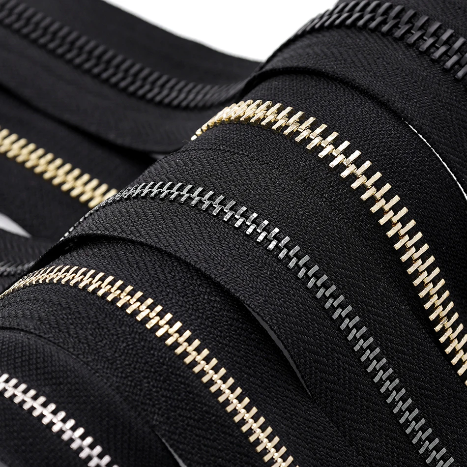 Long Chain Plated Black Nickel Brass gun Metal zippers for clothes jacket cremallera Different Color Teeth Tape zipper metal