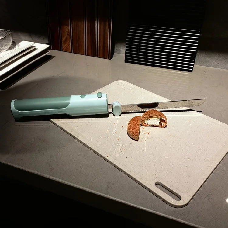 Automatic Portable Kitchen Tool Type-C Rechargeable Electric Mini Stainless Steel Bread Turkey Beef Pastry Cake Knife