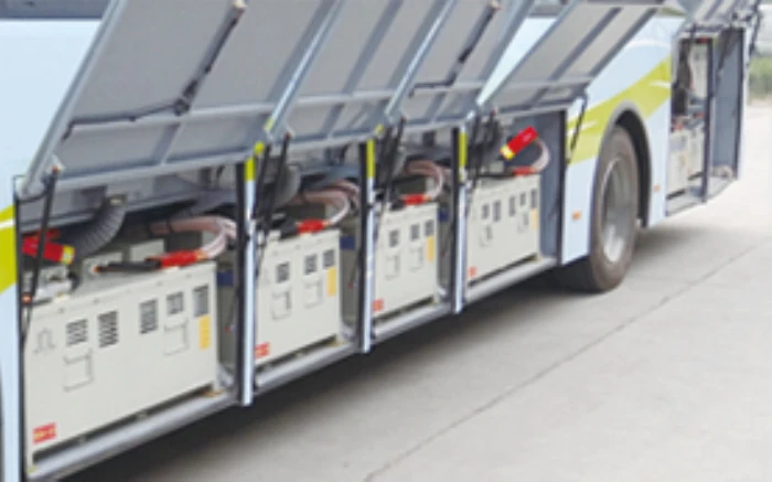 Compact car fire extinguisher