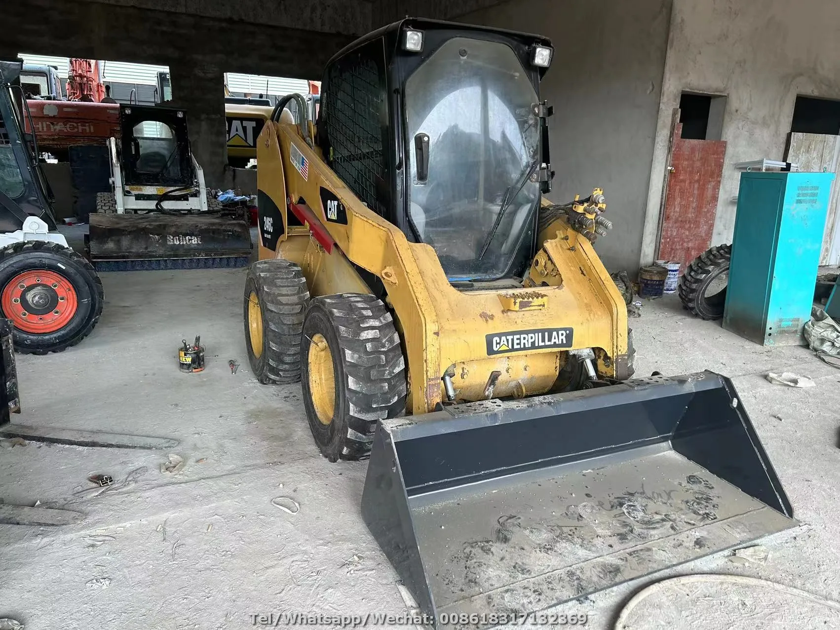 Подержанный Caterpillar 246C 246 3-тонный мини-погрузчик японский бренд 262D 236D небольшой колесный погрузчик