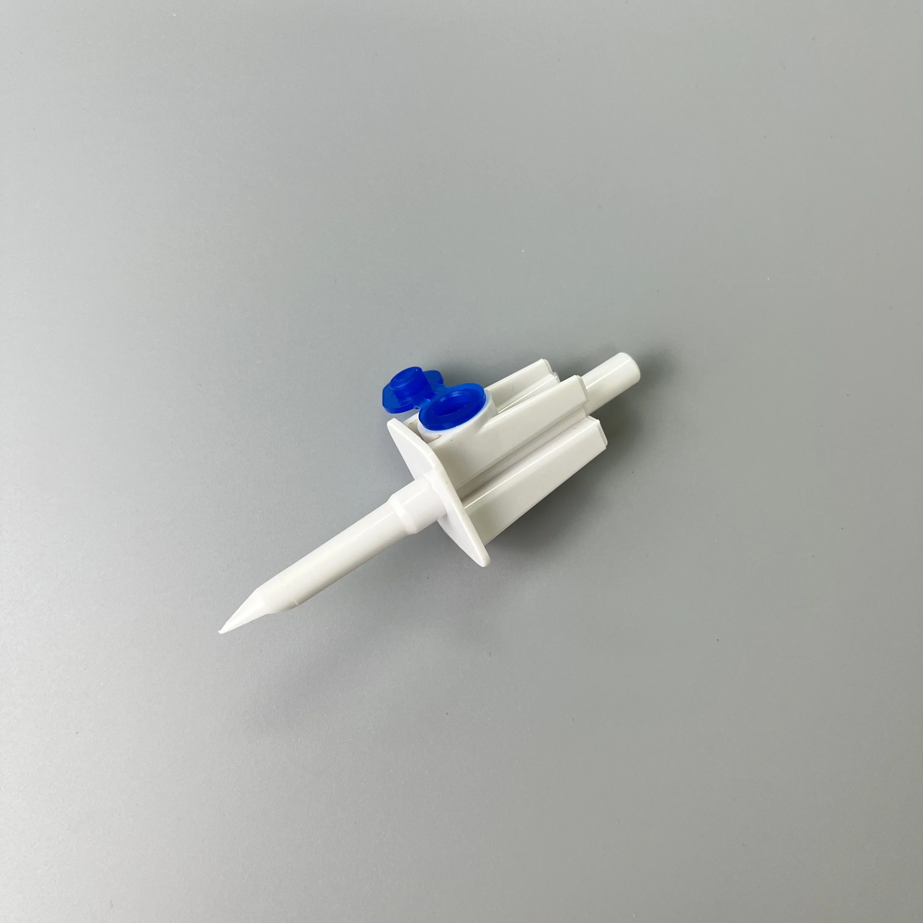 Disposable chemoclave ABS vented bag spike IV infusion set OD4.0mm tube - Other medical consumables NO.92006