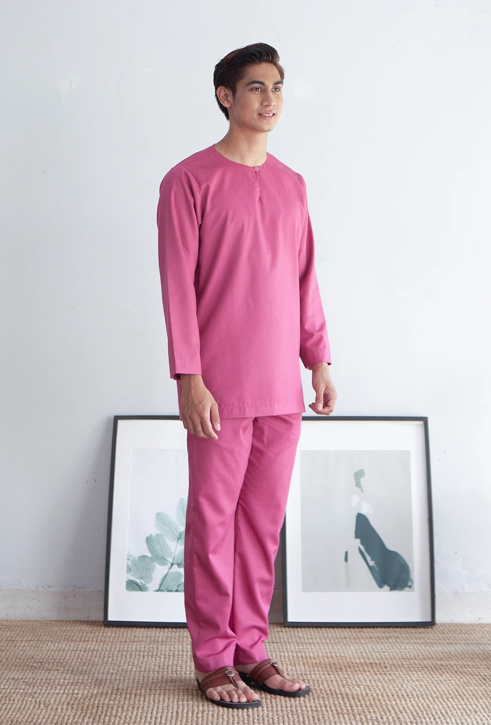 2024 Modern Fesyen Malaysia Baju Melayu Button For Men Only Kurung Men Pearl Skin Solid Shirt With Pants Oem Design