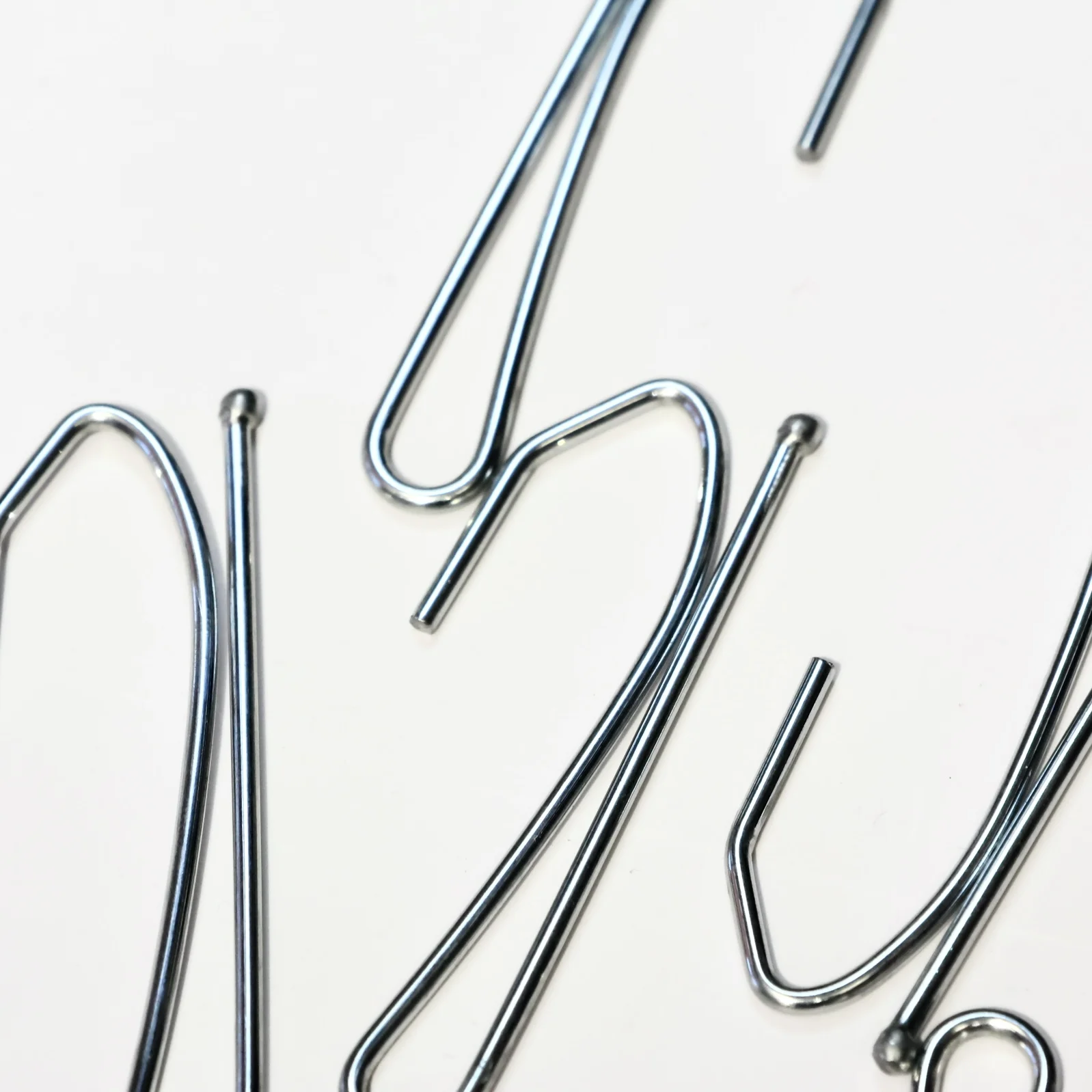 Rust-proof Pin-on S Hook Steel Self Unique Drapery hook Maker hospital curtain