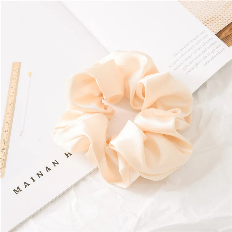 100% Silk Hair Ties No Damage lovely fashion Silk Scrunchies hair band custom logo Best seller