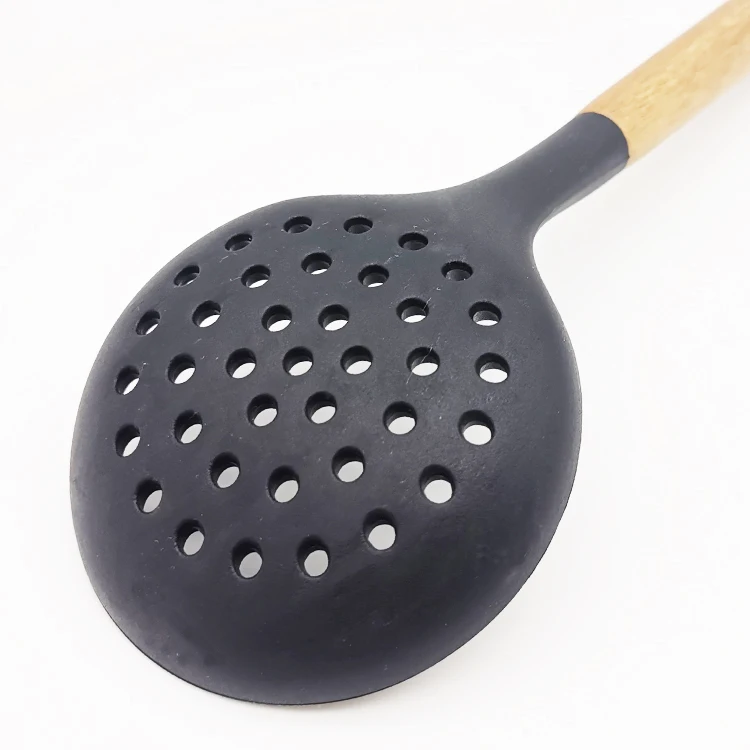 Hot selling Silicone Kitchen Skimmer with Acacia Handle Utensil Accessories for kitchen tools and gadgets skimmer kitchen tools