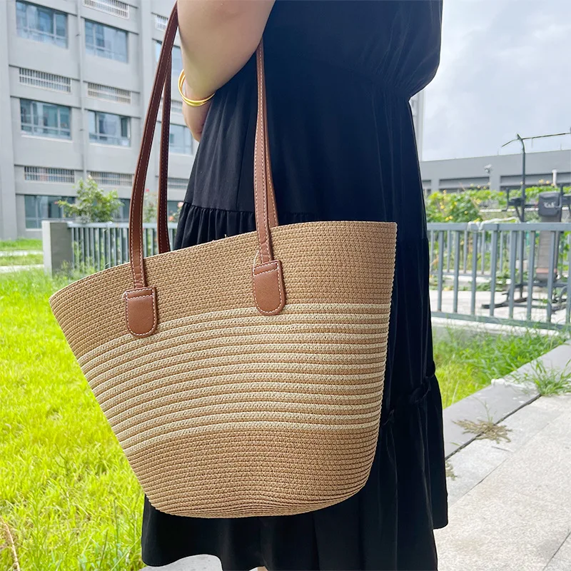 2024 Fashion Summer Straw Beach Woven Straw Tote Bag Large Capacity Single Shoulder Tote Bag French Style Beach Bag For Women