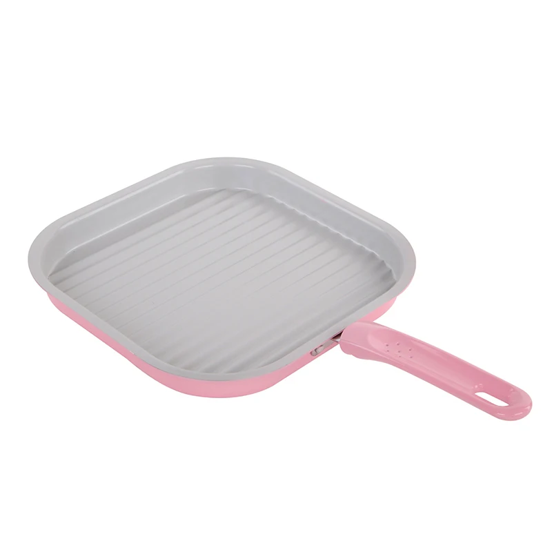 high quality non-stick pan with 4 pancake