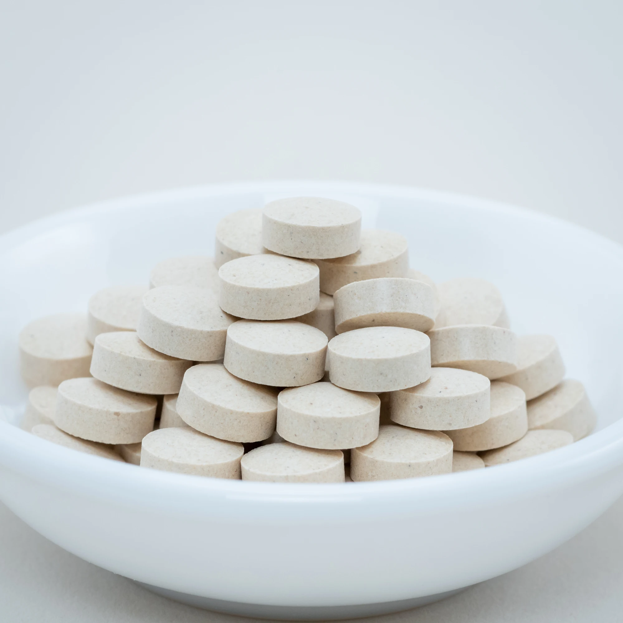 Superior quality no binders smoothing agents product packaging pet food