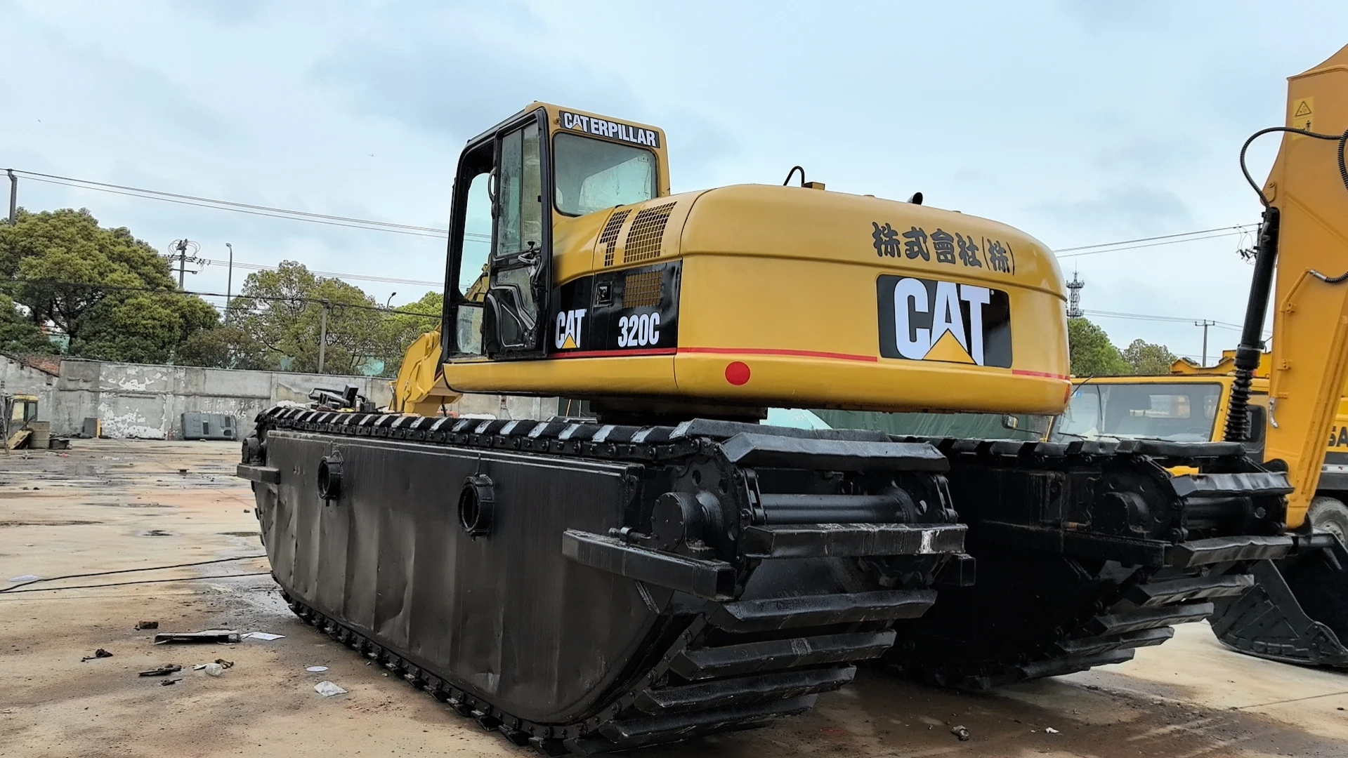 Dredge Excavator Swamp Excavator 40 ton Amphibious Excavator with Pontoon and Dredging pump