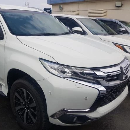 Mitsubishi PAJERO 4X4 на продажу