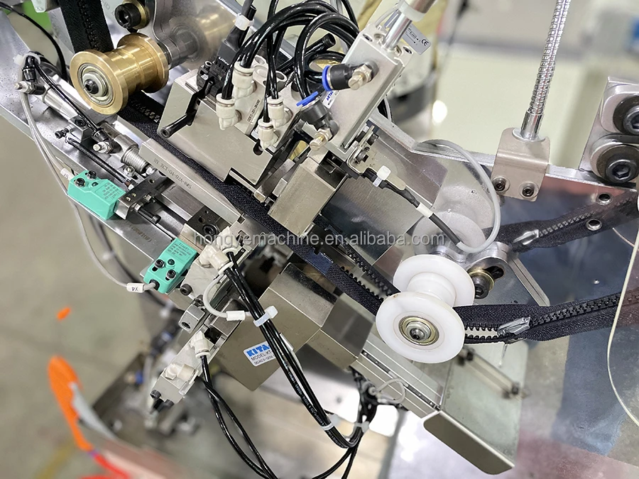 ZYN Auto Double Slider Mounting Machine for Plastic New Product 2020 CE Provided 220V Electric Plastic Zipper Teeth Machine 480