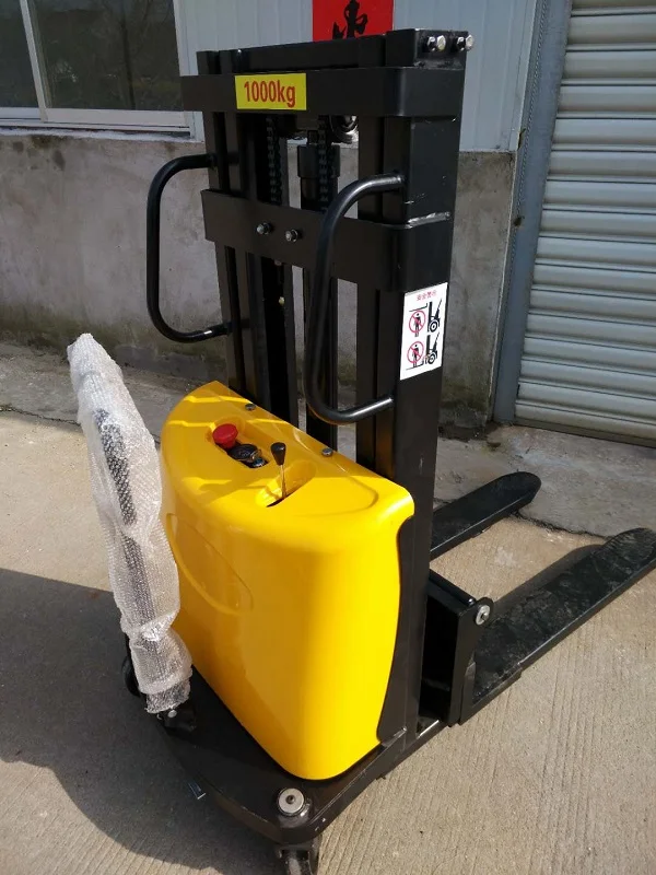 Customizable hydraulic electric stacker, 1 ton and 2 ton load capacity truck