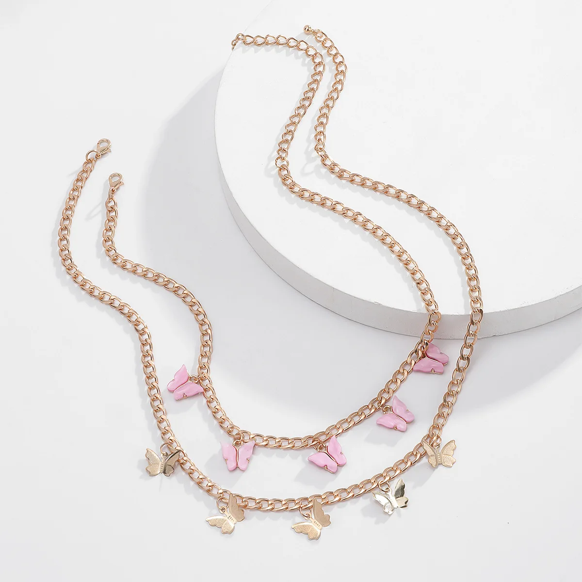 
 2021 Двухслойное акриловое ожерелье-чокер с розовой бабочкой позолоченное многослойное ожерелье-бабочка из цепочек  