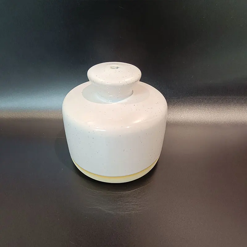 Custom Ceramic Flower Rain Watering Can Garden Watering Plant Pot Thumb Watering Bell for Plant