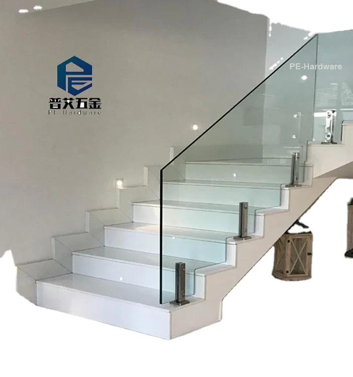 Straight modular steel staircase