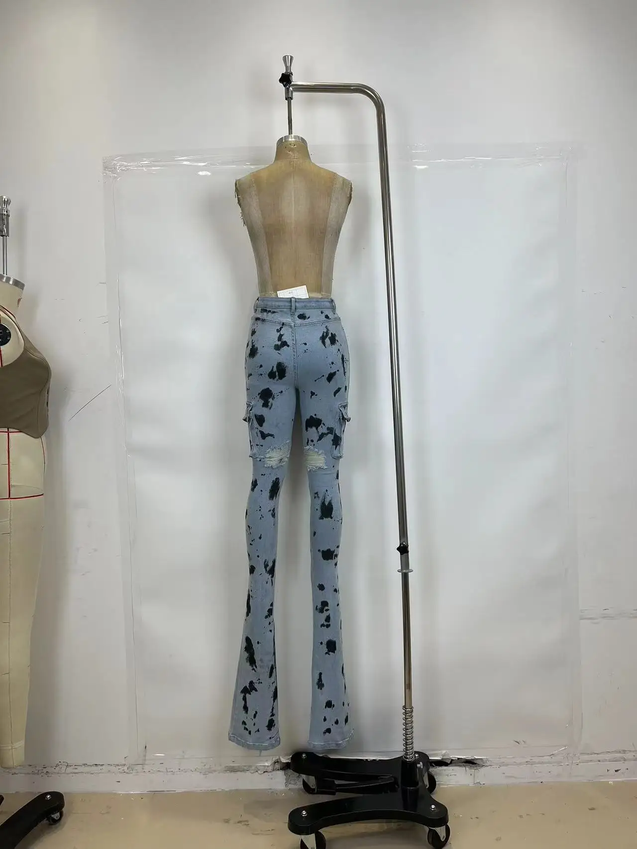 Exclusive Offer Retro Style High Waisted Flared Jeans Trend Innovation Embroidered Printed Denim Trousers