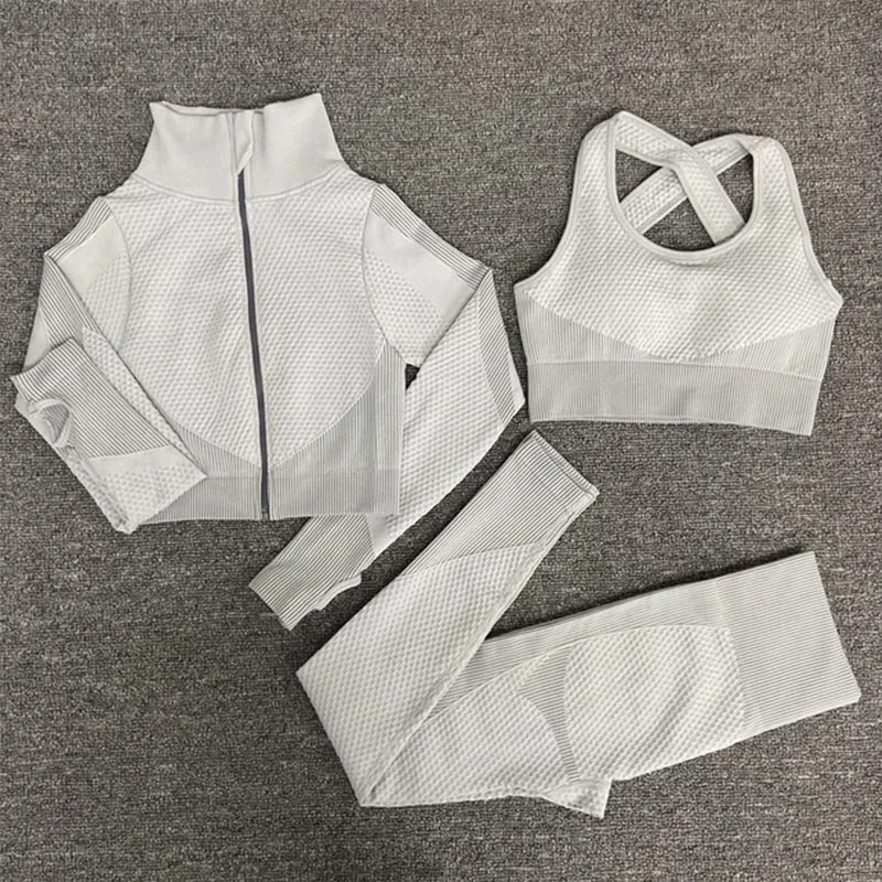 Women Outfits Conjuntos Deportivos Gray Seamless Sports Yoga Three-Piece Suit Breathable Zipper Jacket Sports Bra Yoga Pants