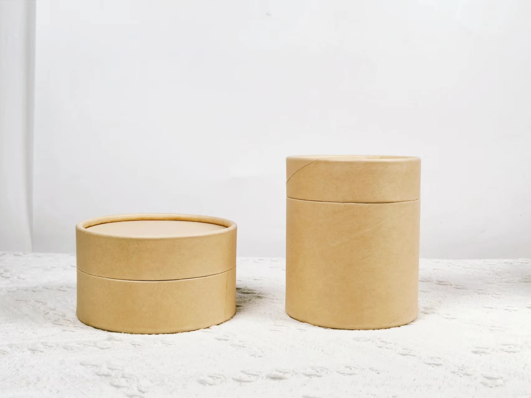 Custom Printing Cardboard Paper Cosmetic Tube Recyclable Paper Tube for Cosmetic Packaging