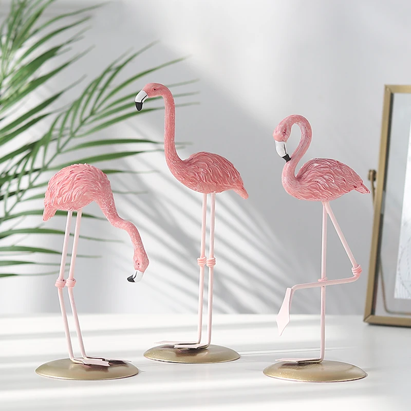 Nordic ins style resin flamingo decorations family living room desktop Flamingo decoration wedding decorations couple gifts