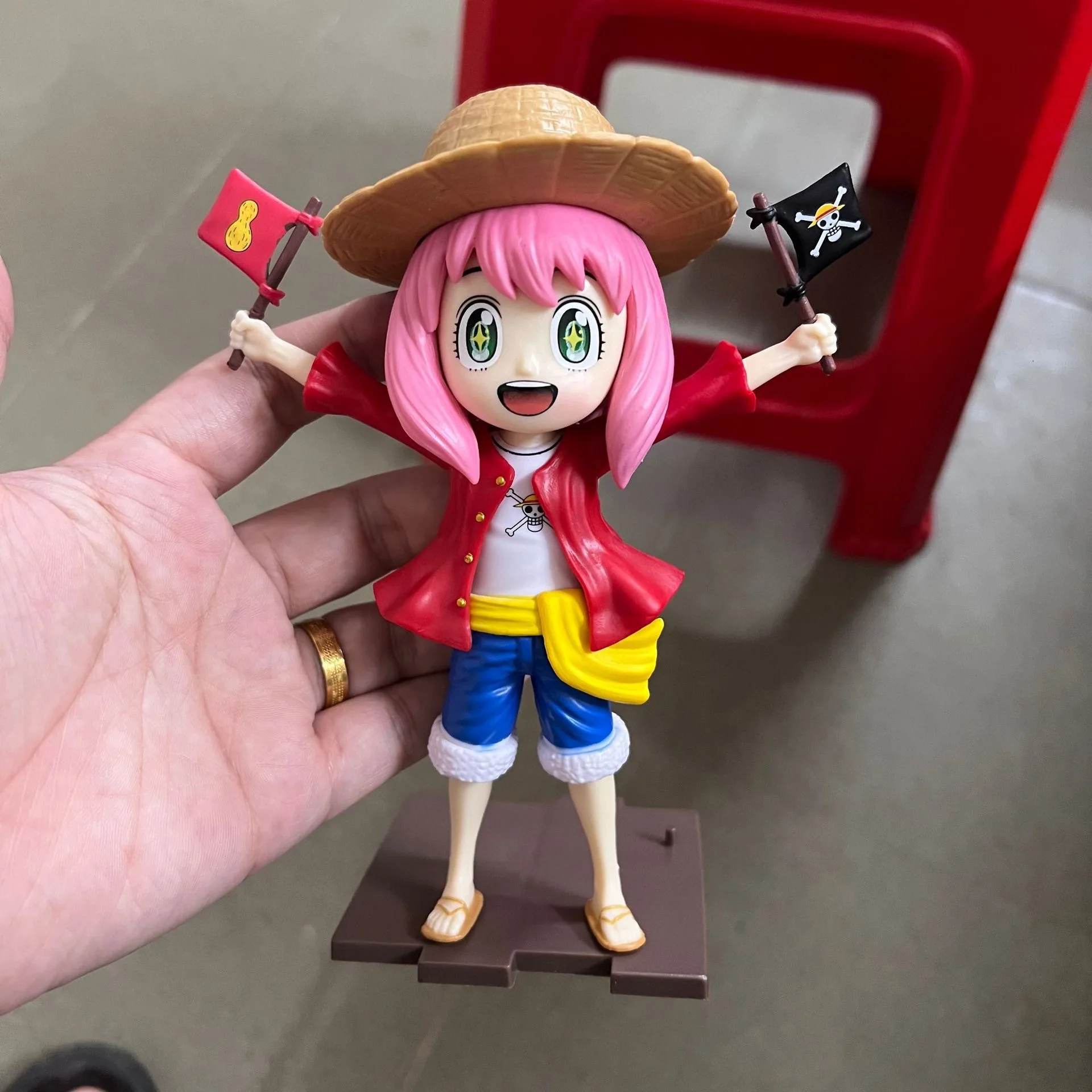 18cm/7.09inches Cute Spy Family One Piece Anya Daily Figures Anime Figure Toy for Birthday Girl Gifts