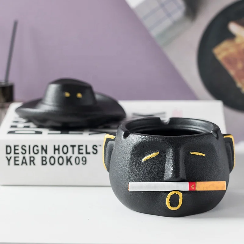 Creative Abstract Ceramic Living Room Personality Fashion Trend Anti-fly Ash Porcelain Ashtray For Household Ornaments
