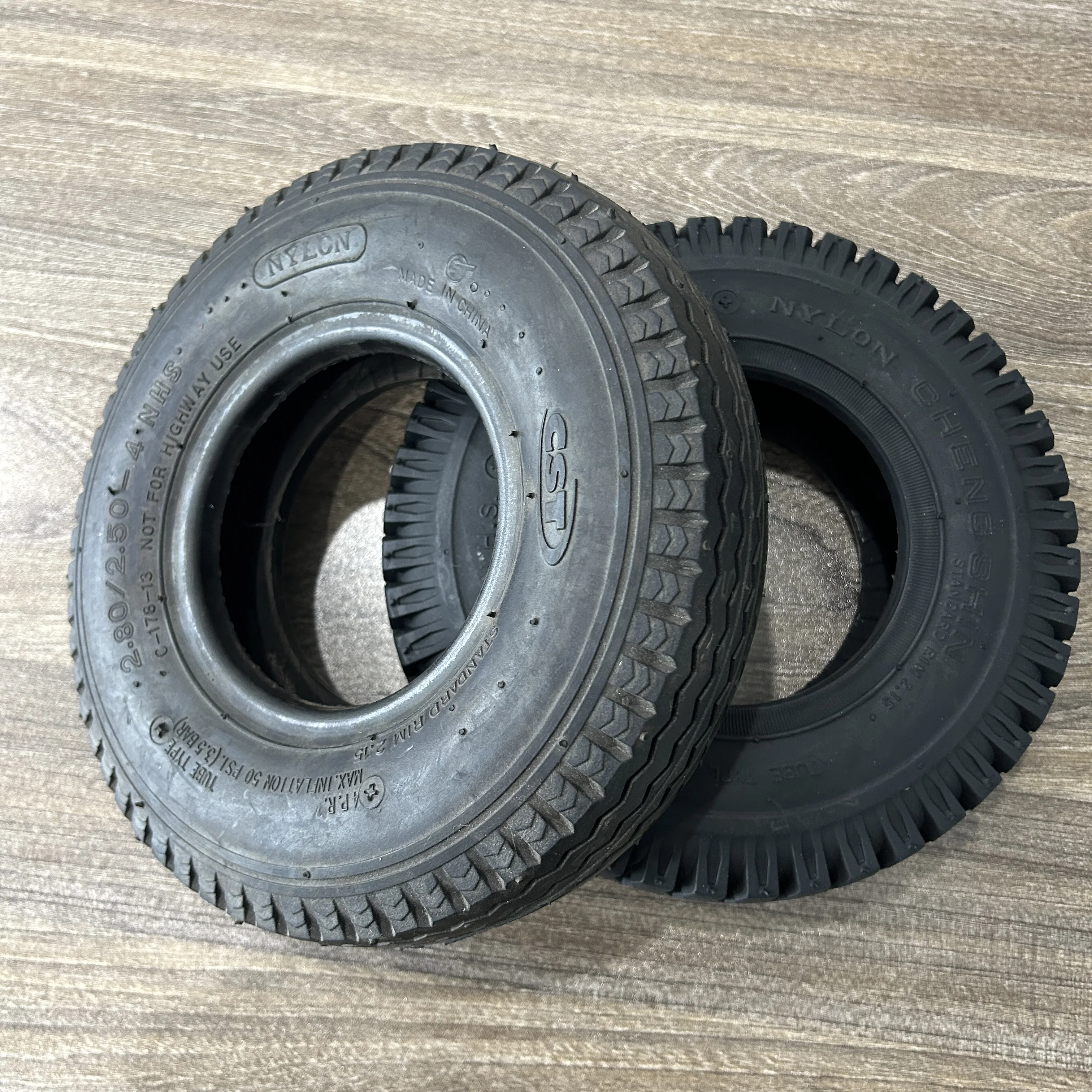 CST 8 1/2*2 125/60-710*2.25 Tire Multifunctional Other Tires and Accessories 8.5 Inch Solid Wheels for Electric Scooter