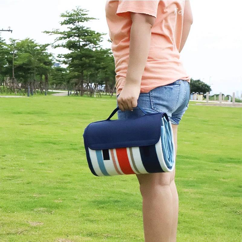Oversize Sand Free Waterproof Sunproof Portable Camping Beach Picnic Mat Blanket With Pocket