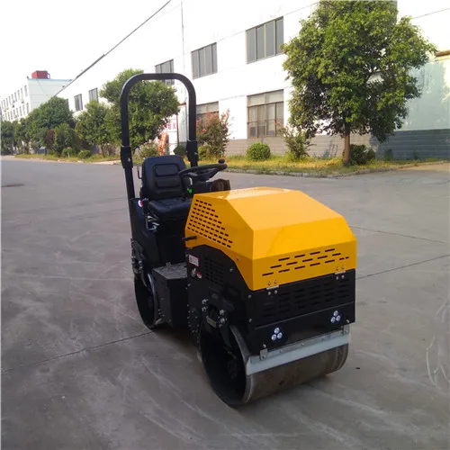 Vibratory Small Ride On Road Roller Double Drum Compactor For Sale