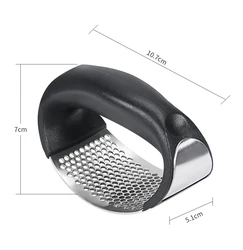 Amazon Hot Sell Manual Crusher Kitchen Accessories Tool Garlic Peeler Brush Stainless Steel Garlic Press
