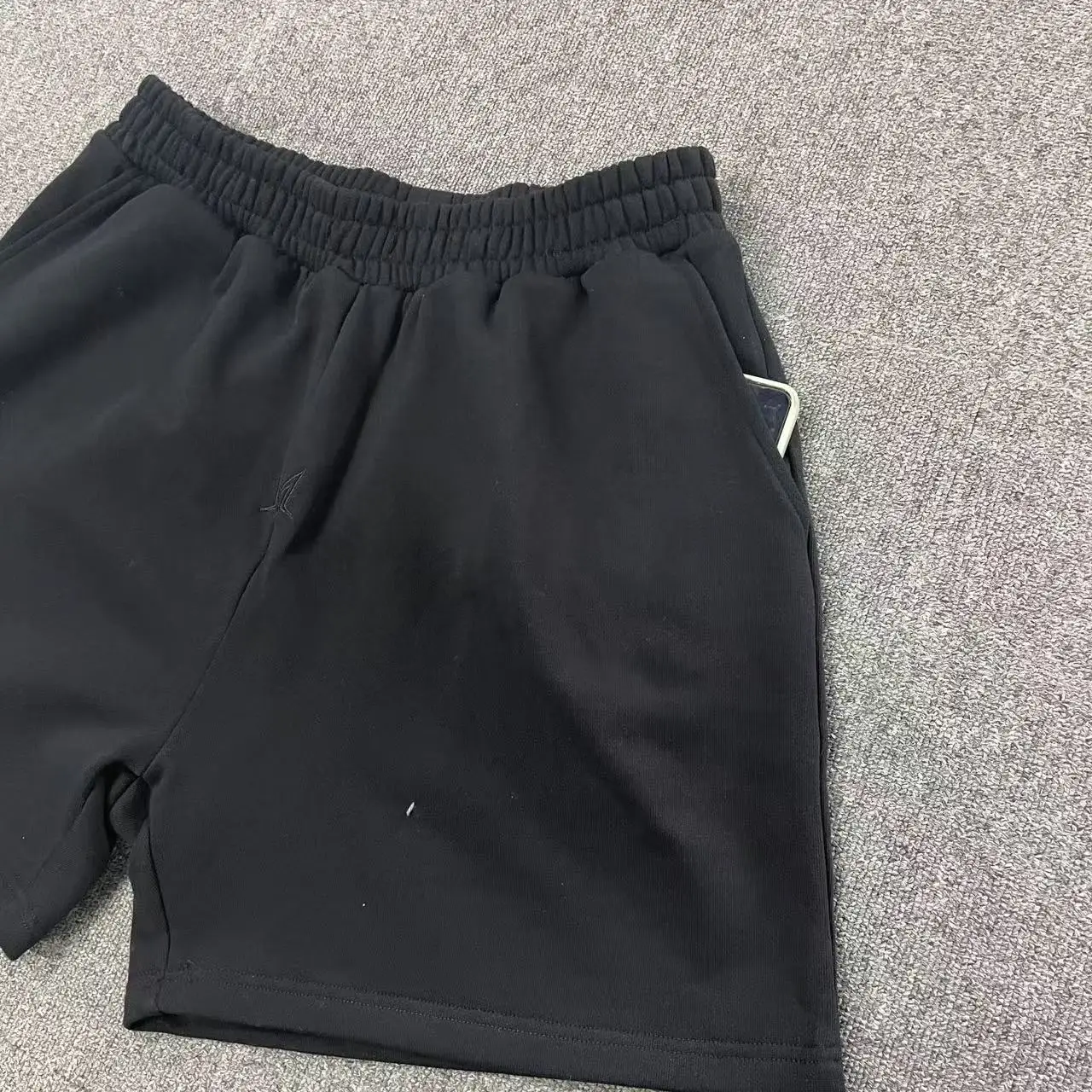 Custom embroidery sports casual shorts Black wide leg elastic shorts French terry no drawing pocket shorts