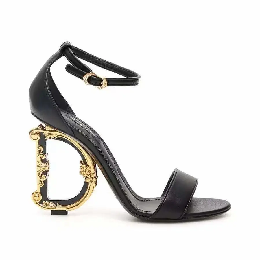 New Design Trendy Ankle Strap Sandals Summer Chunky Heels Peep-toe High Heels