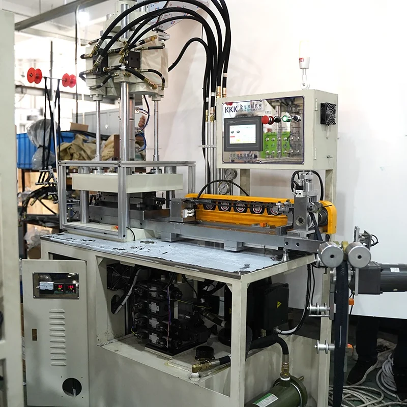 KKK 2022 New Saving energy moulding  Plastic zipper injection teeth zipper machine for jacket/garment