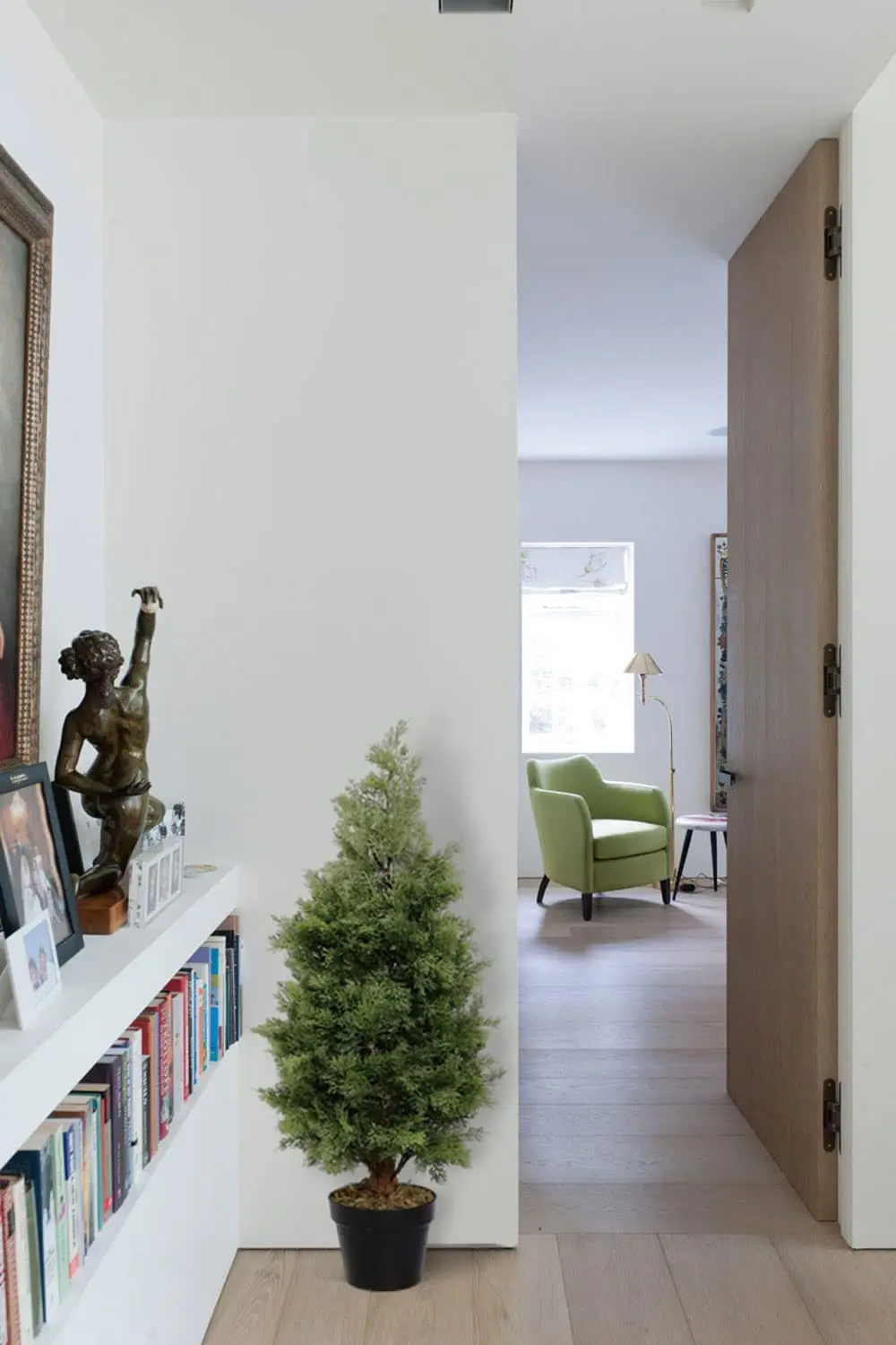 Amaazon Hot Sale Evergreen Potted Artificial 90cm 3ft. Faux Plastic Leaves Mini Cedar Pine Tree Ornamental Trees For Sale