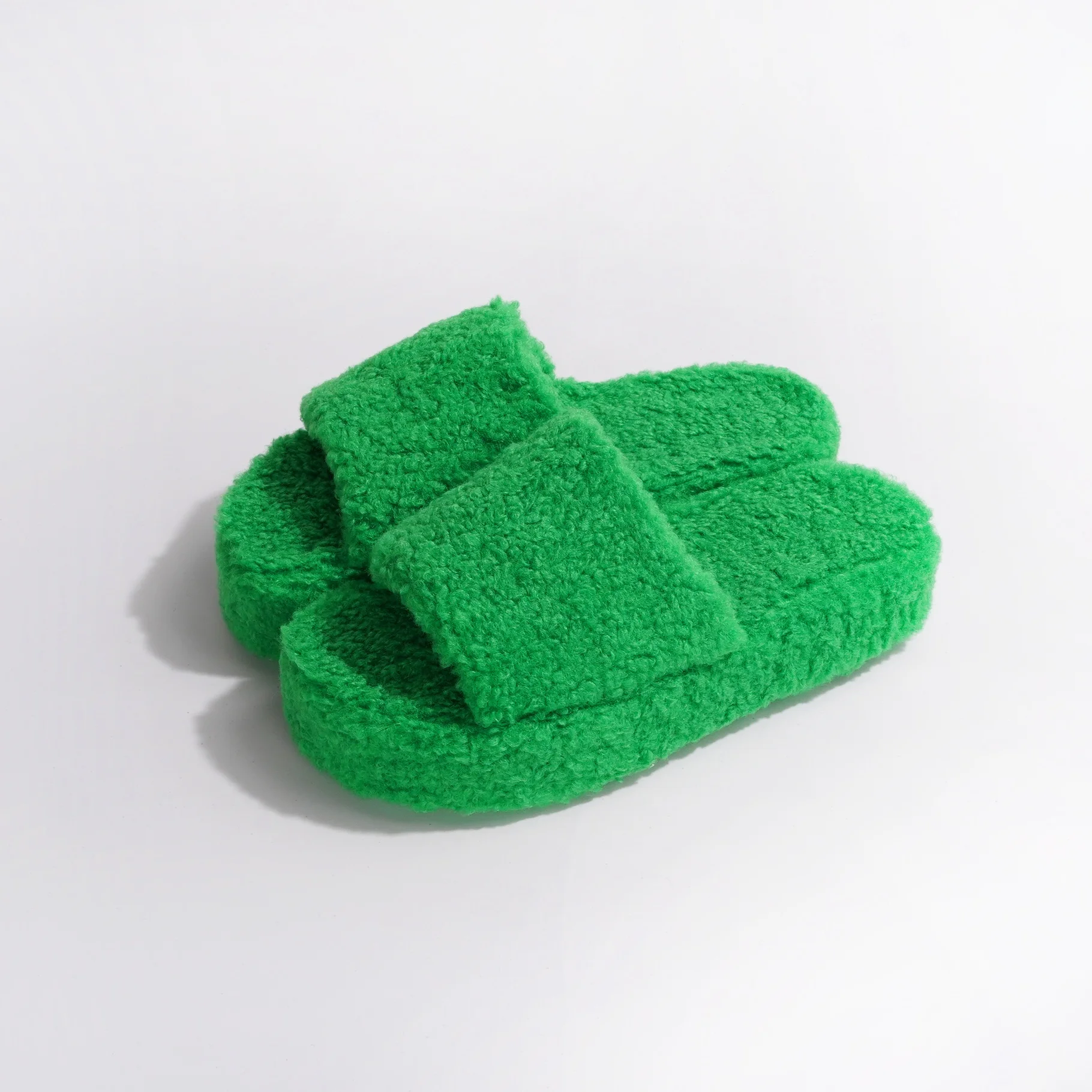 INS Hot Selling Branded Green Terry Flat Sandals Women Plush Fur Slides Winter Home Fuzzy Slippers