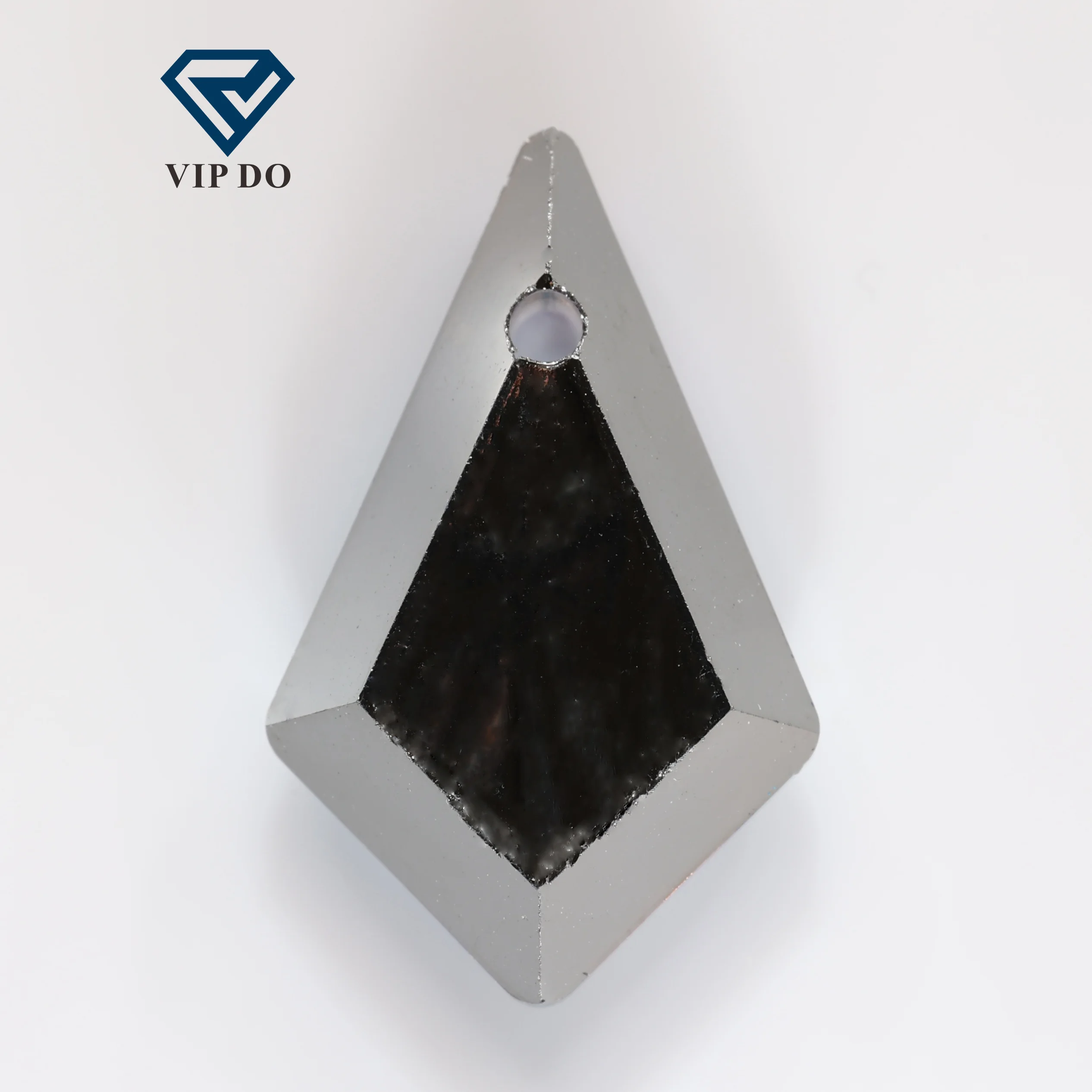 New product single hole plate bottom series wholesale price Embossed kite cut high quality glass material crystal glass rhines