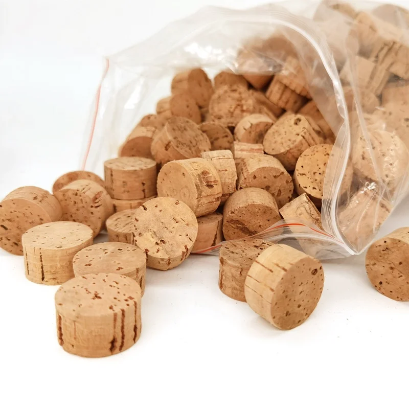 Soft Wood Head Durable Natural Wood Shuttlecork Cork Nylon Badminton Products