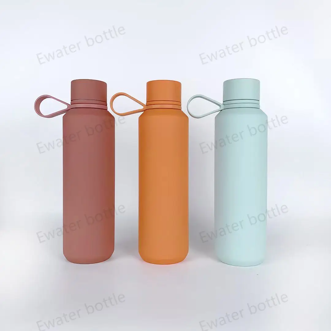 Ready to Ship 20oz 12oz  Stainless Steel Flask with Silicone Rope Christmas Color Custom Logo Vacuum Bottle Rubber Paint