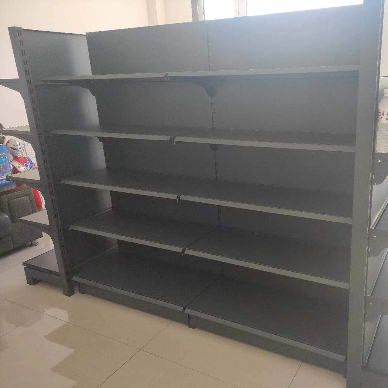 Двухсторонние металлические полки для гондолы супермаркетов магазинов витрины