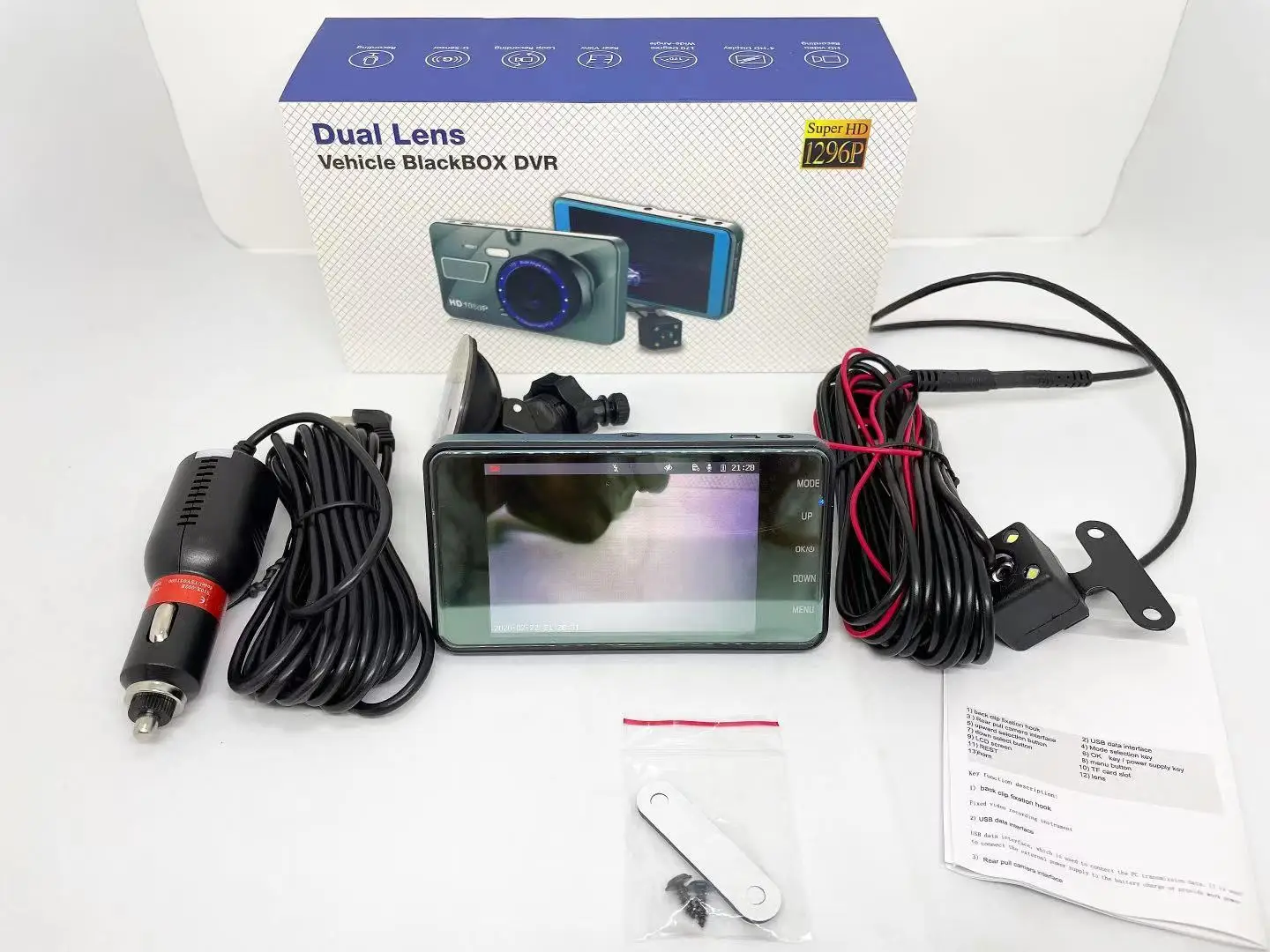  Новейший видеорегистратор GT700 Автомобильный 4 дюйма TF с THD night vision1080P поддерживает